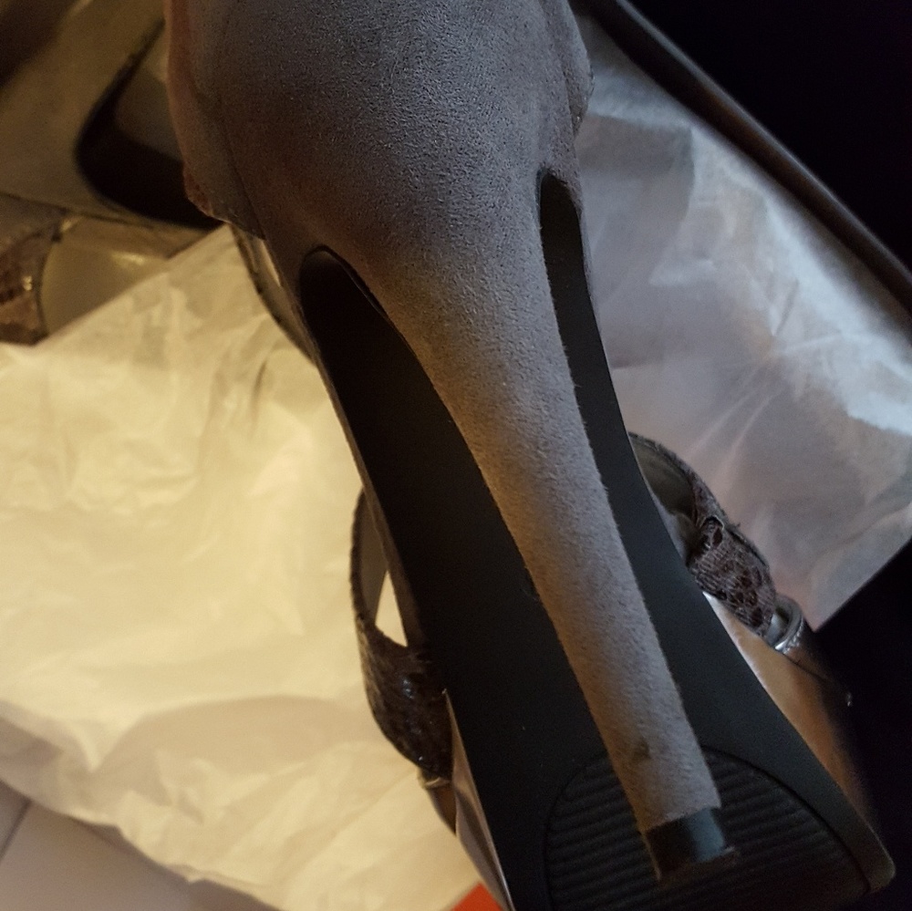 Guess heels - Picture 2 of 4